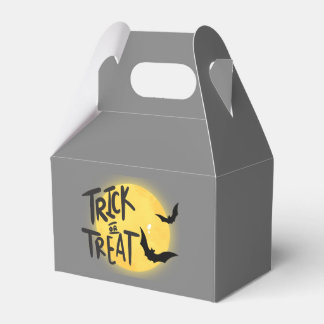 Trick or treat halloween favour box