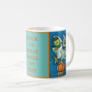 TRICK OR TREAT, SMELL MY FEET HALLOWEEN OWL, FUNNY COFFEE MUG