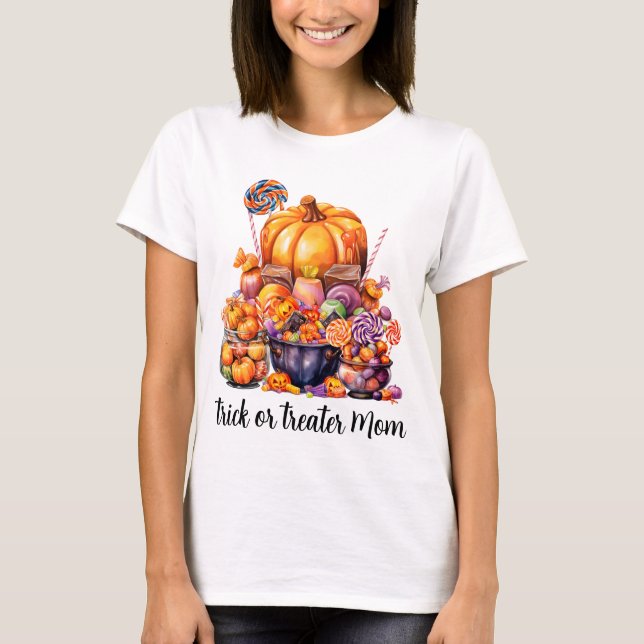 Trick or Treater Mum T-Shirt (Front)