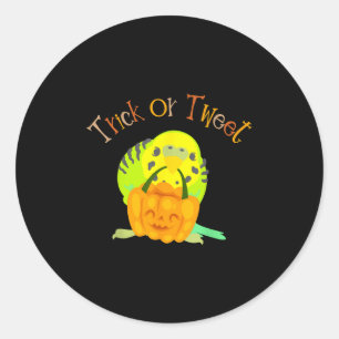 Trick Or Tweet Parakeet Budgie Mum Halloween Bird  Classic Round Sticker