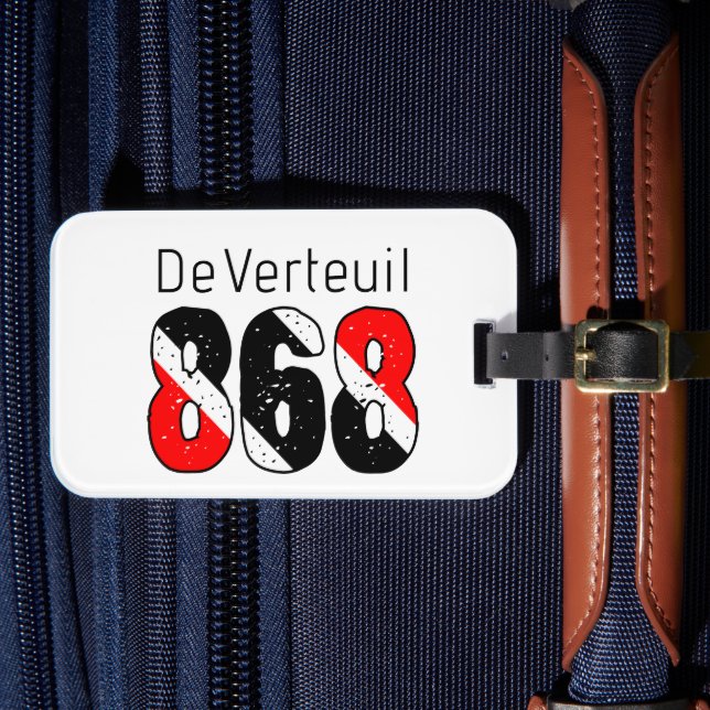 TRINI 868 WHITE LUGGAGE TAG (Front Insitu 4)