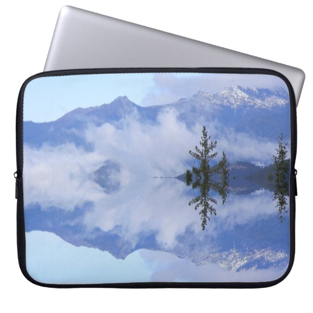 Trinity Alps reflections..... Laptop Sleeve (Front)