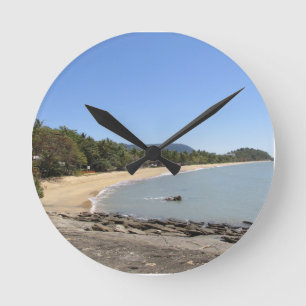 Trinity Beach - Australia Clock