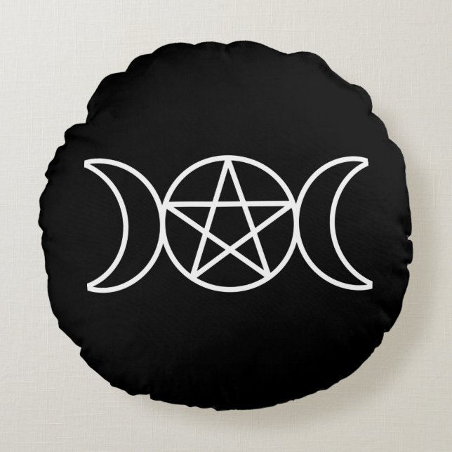 Triple Moon Pentacle  Round Cushion (Front)