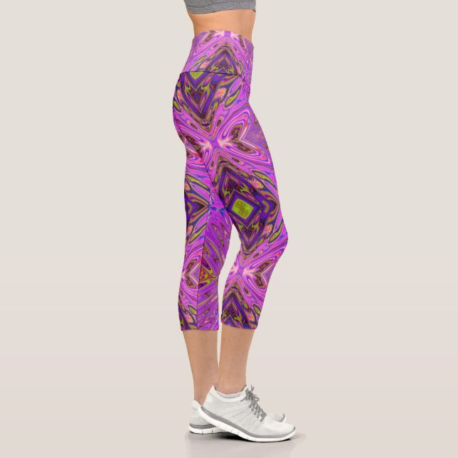 Trippy Pink and Purple Abstract Pattern Capri Leggings (Right)