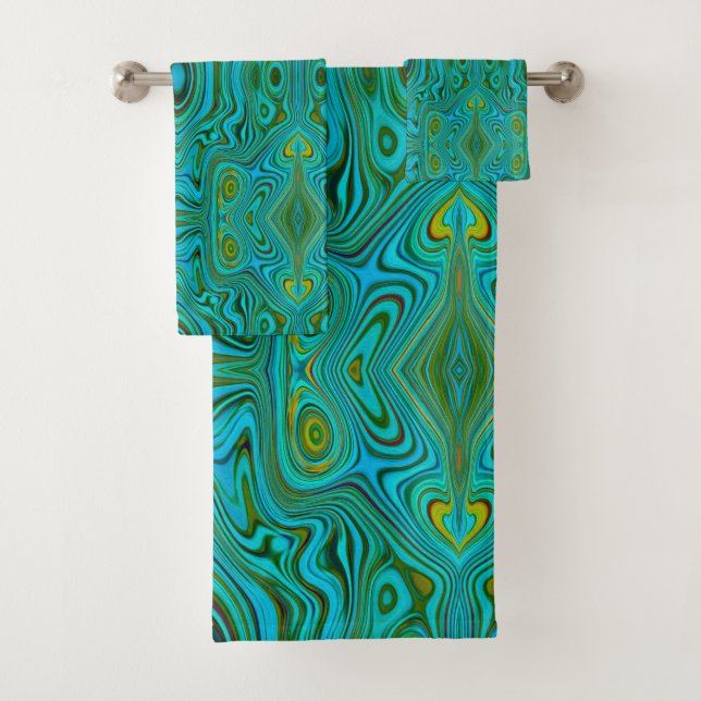 Trippy Retro Turquoise Chartreuse Abstract Pattern Bath Towel Set (Insitu)