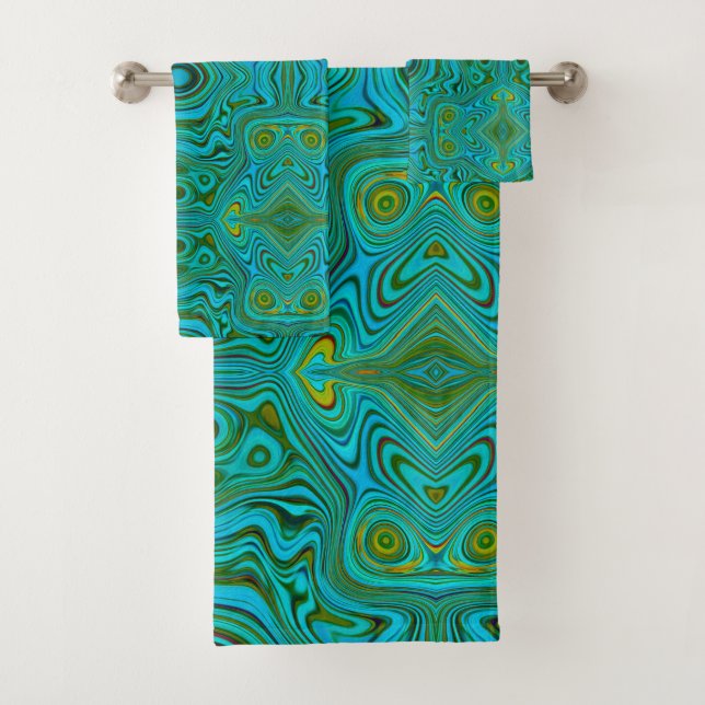 Trippy Retro Turquoise Chartreuse Abstract Pattern Bath Towel Set (Insitu)