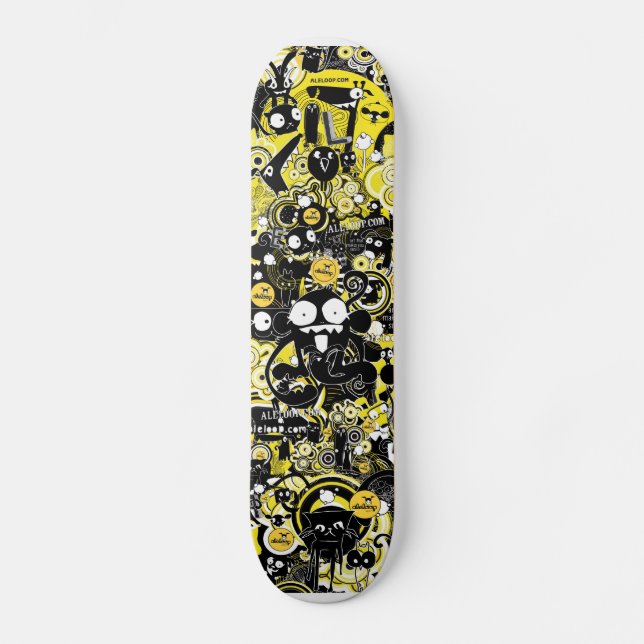 Trippy space aliens skateboard (Front)