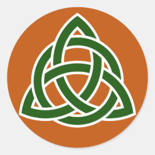 Triquet Celtic Knot (green and white) Classic Round Sticker