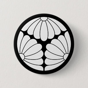 Trisected chrysanthemums 6 cm round badge