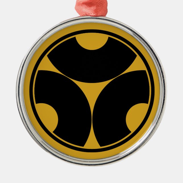 Trisected snake eyes in threadlike ring metal tree decoration (Front)