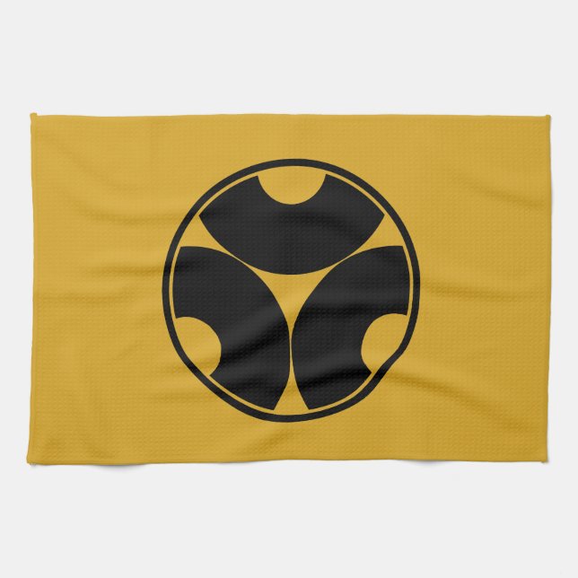 Trisected snake eyes in threadlike ring tea towel (Horizontal)