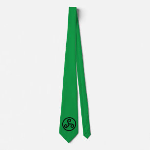Triskele Tie