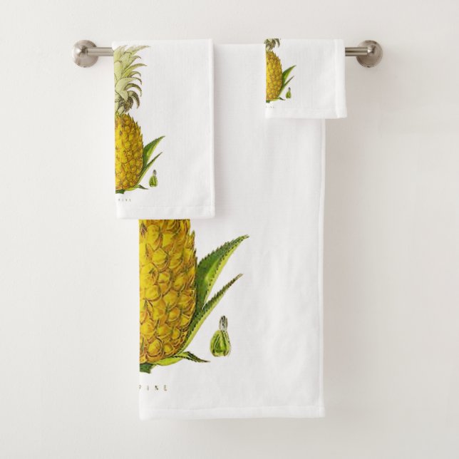 Tropical Accent Pineapple Vintage Illustration Bath Towel Set (Insitu)