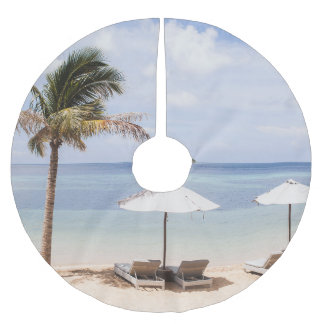 Tropical beach umbrellas: white, palm. brushed polyester tree skirt