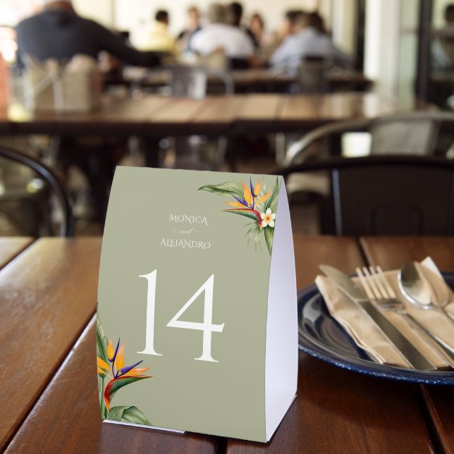 Tropical Beach Wedding Table (Insitu(Restaurant))