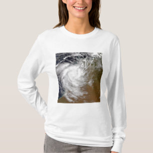 Tropical Cyclone Magda coming ashore in Austral T-Shirt