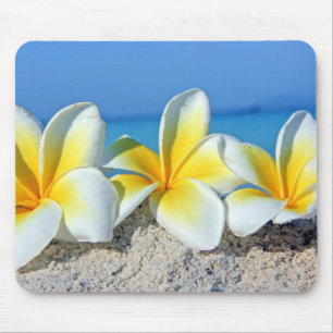Tropical flowers mouse mat