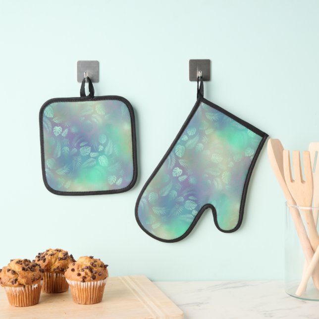 Tropical Green Leaves Gradient Illustration Oven Mitt & Pot Holder Set (Insitu(Hanging))