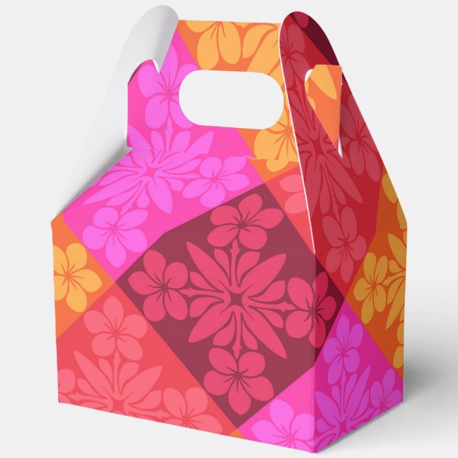 Tropical hawaiian print favour box (Front)