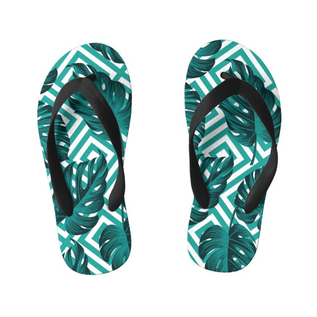 Tropical Leaves: Floral Seamless Pattern. Kid's Flip Flops (Footbed)