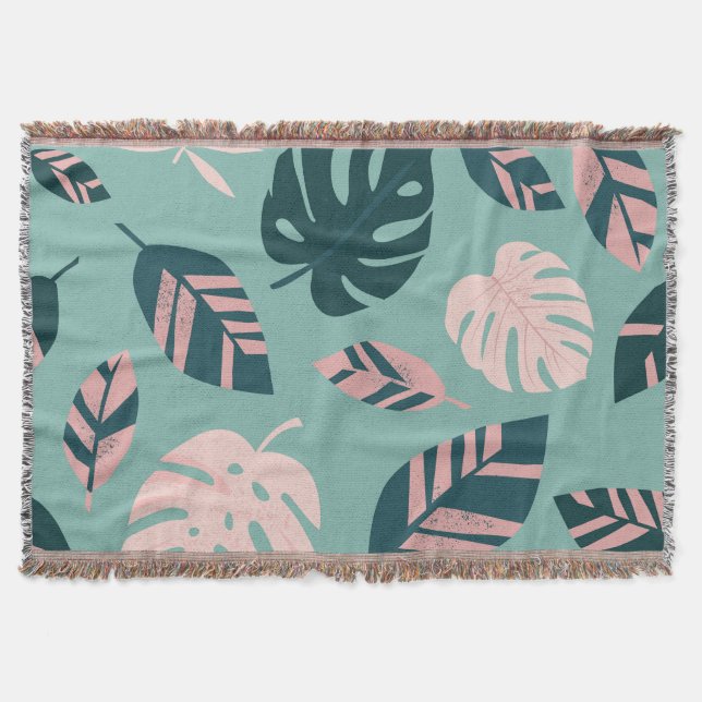 Tropical Leaves: Seamless Vintage Pattern. Throw Blanket (Front)