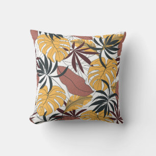 Tropical leaves: vibrant seamless background. cushion