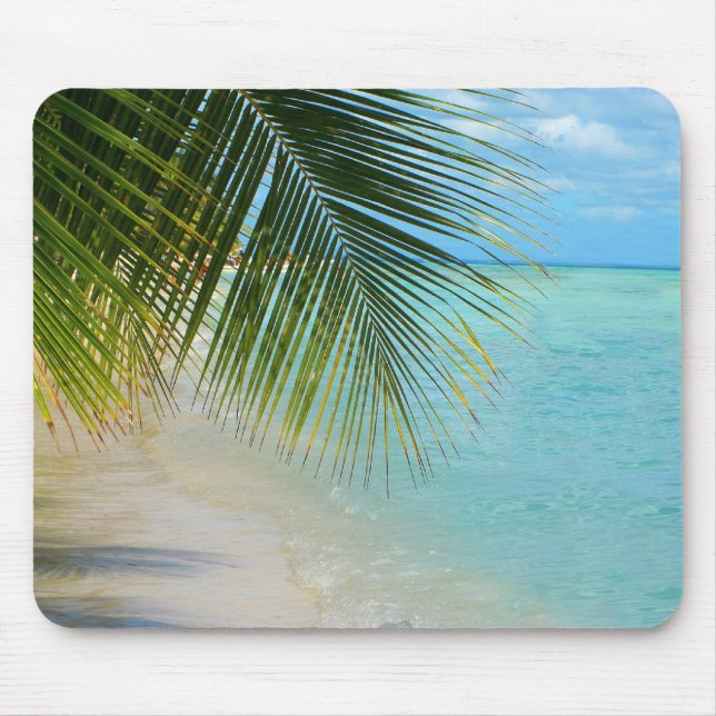 Tropical palm tree and ocean on beach mouse mat (Front)