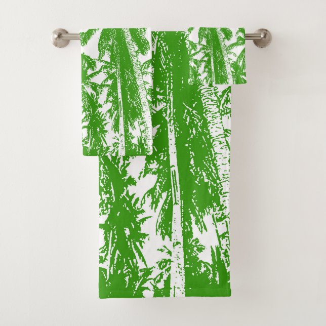 Tropical Palm Trees Design. Green and white. Bath Towel Set (Insitu)