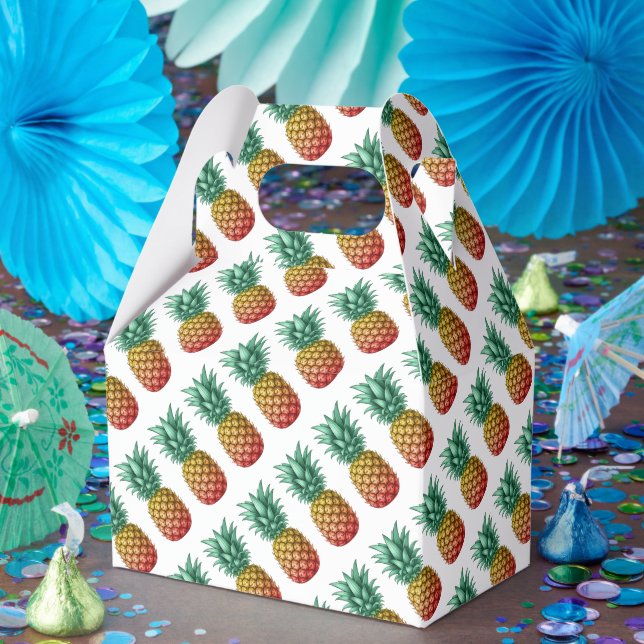 Tropical party with retro pineapple favour box (Party)