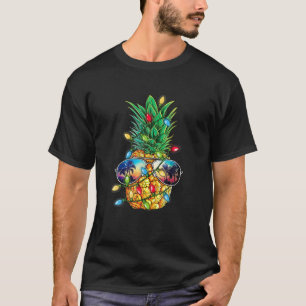 Tropical Pineapple Merry Christmas Lights Tree Mer T-Shirt