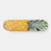 Tropical pineapple skateboard (Horz)