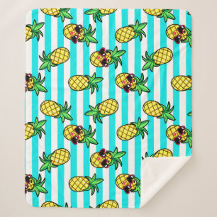 Tropical Pineapples: Retro Sunglasses Pattern. Sherpa Blanket