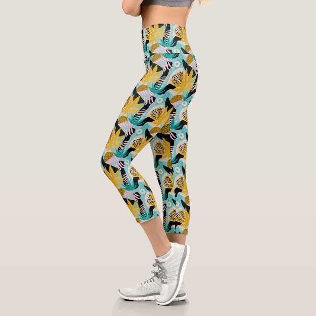 Tropical Rainforest Leaves Pattern Capri Leggings (Left)