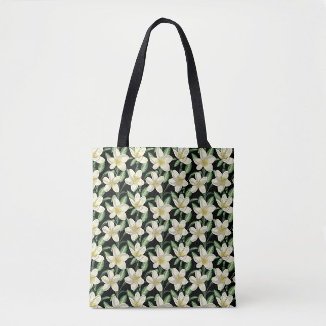 Tropical seamless pattern white flowers green leaf tote bag (Front)