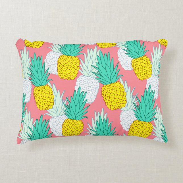 Tropical seamless pattern with exotic pineapples.  decorative cushion (Front)