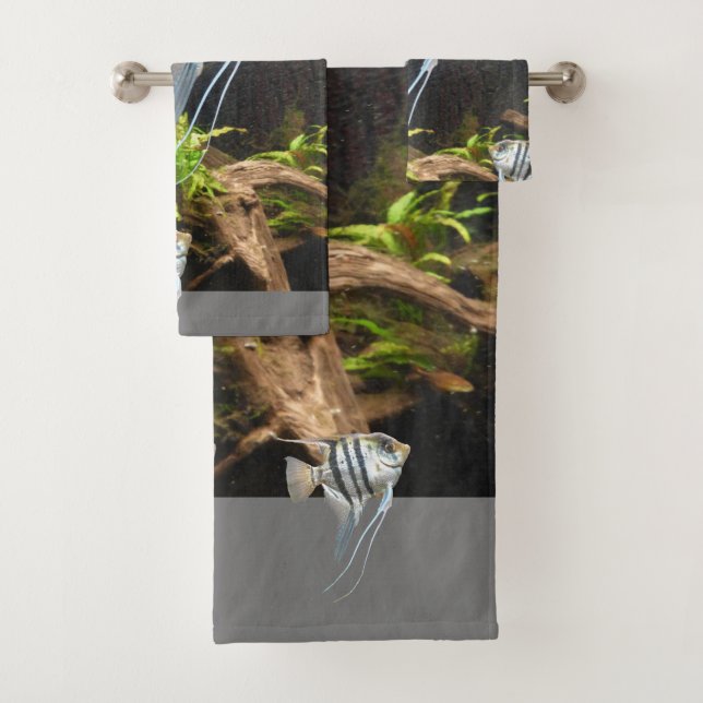 Tropical Striped Fish Bath Towel Set (Insitu)