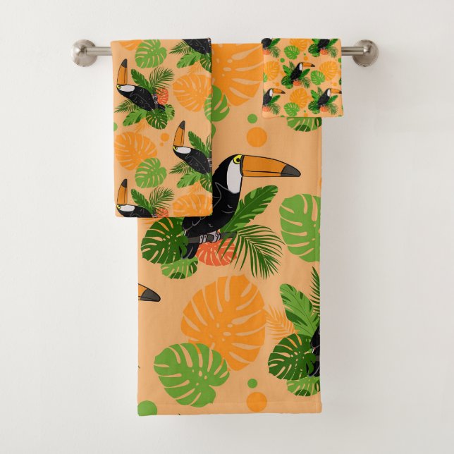 Tropical Toucan Bird Seamless Pattern Bath Towel Set (Insitu)