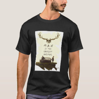 True Detective Man is the cruellest animal Essent T-Shirt