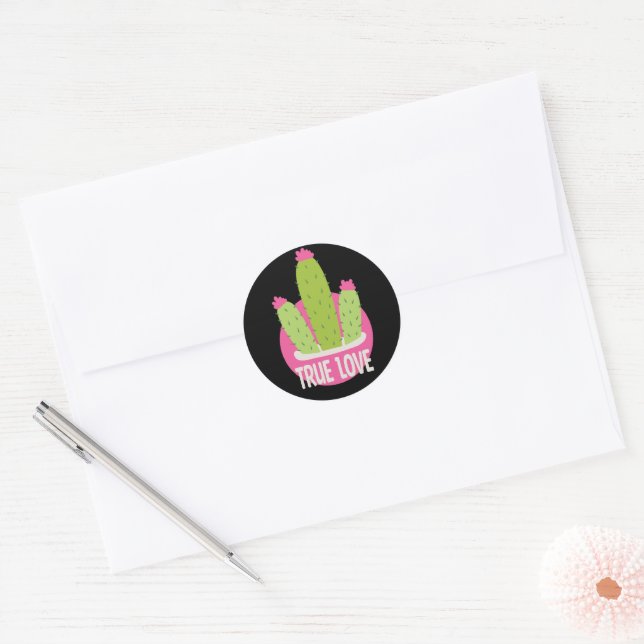 True love Kawaii cactus green and pink Classic Round Sticker (Envelope)