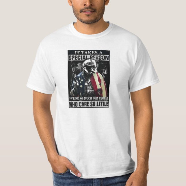 TRUMP 2020 T-Shirt (Front)