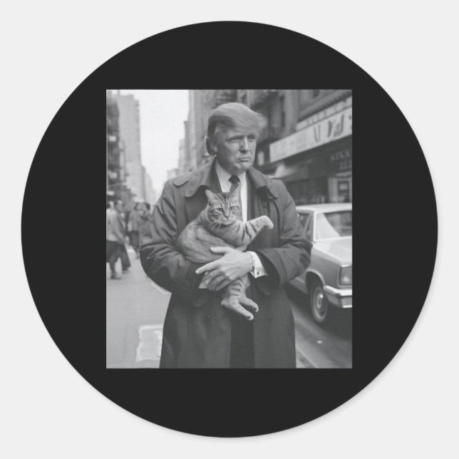 Trump And Cat In Newyork  Classic Round Sticker (Front)