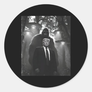 Trump Bigfoot Ufo Alien Encounter Uap Invasion Con Classic Round Sticker