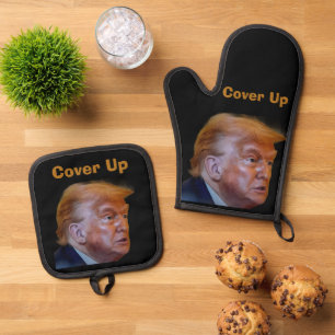 Trump/Cover Up Oven Mitt & Pot Holder Set
