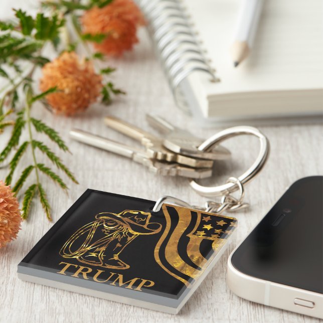 TRUMP  KEY RING (Front Right)