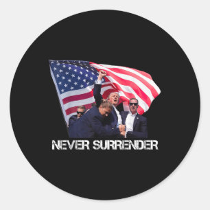 Trump Never Surrender Tee Classic Round Sticker