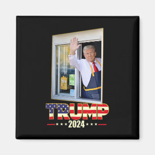 Trump With Mc Donald Trump Worker Vote For Trump 1 Magnet