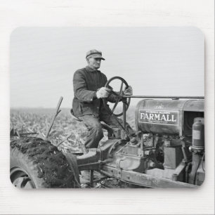 Trusty Old Tractor, 1930s Mouse Mat