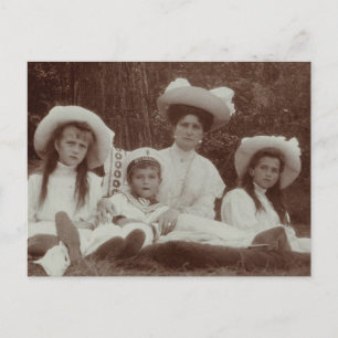 Tsarina of Russia, Maria, Anastasia & Alexis Postcard