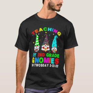 Tuesday Funny Gnomies February 2Nd 2022 Twosday 02 T-Shirt
